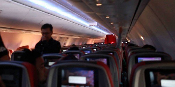 约170名乘客“受困”亚航客机内近3小时。（档案照）