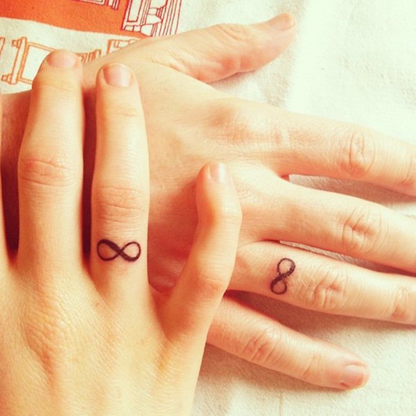 adaymag-couples-with-matching-tattoos-that-prove-true-love-is-permanent-04