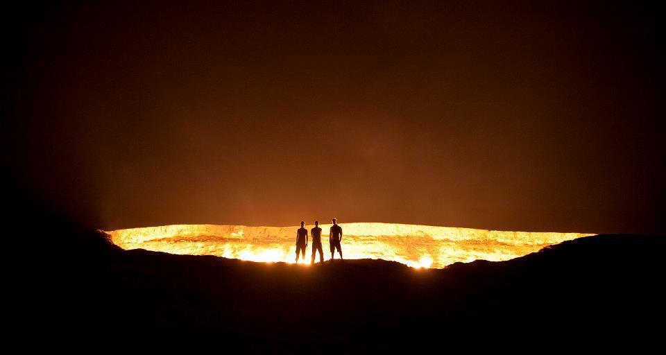 “The Door to Hell” in Derweze, Turkmenistan2
