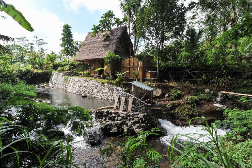 Experience another world at your very own Hideout – Eco Bamboo Home with water wheel3
