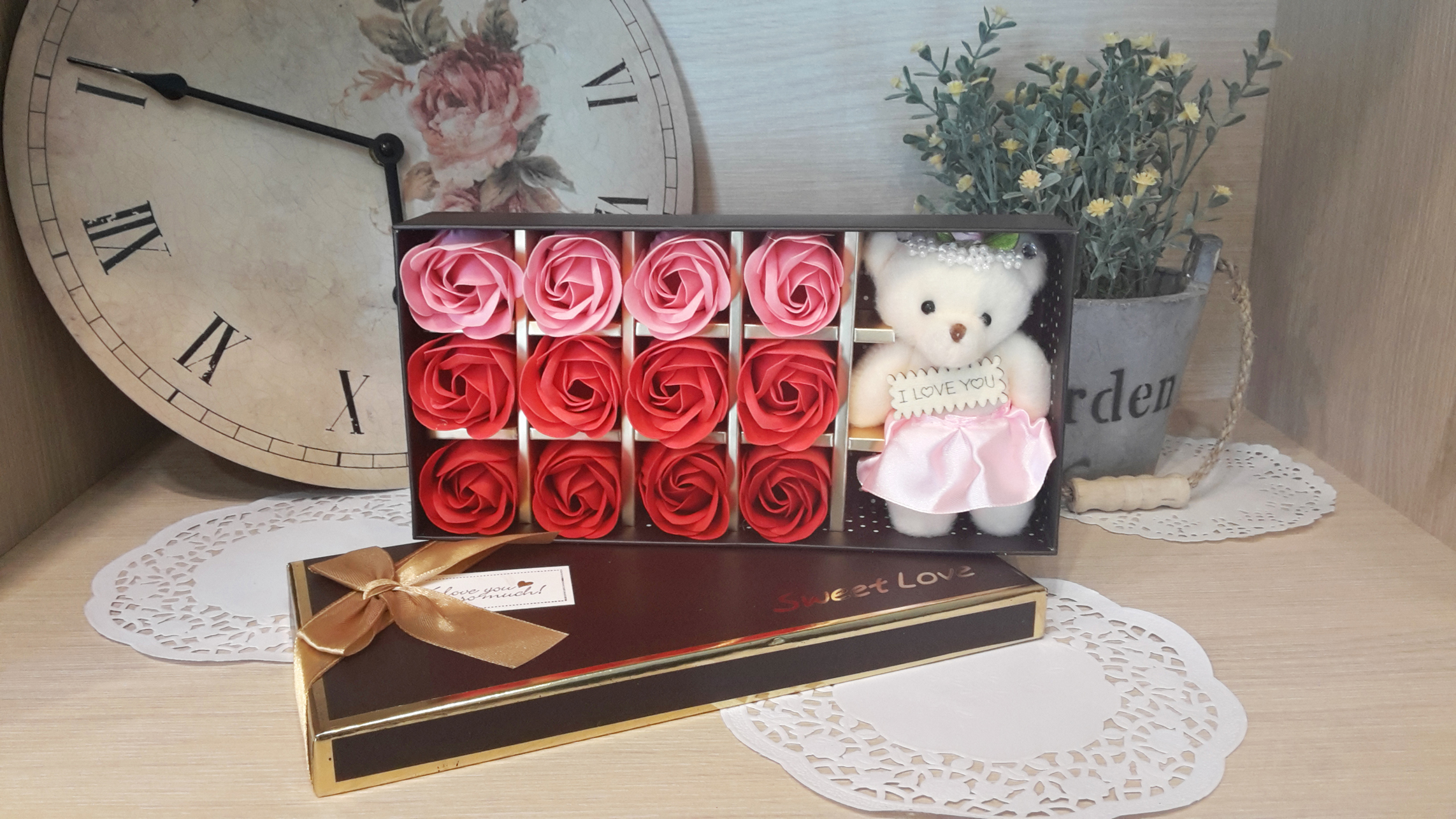 soap flower-box-pink