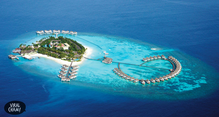 invitie-to-paradise-maldives-holiday-honeymoon-Centara-Grand-Island-Resort-aerial-view_副本